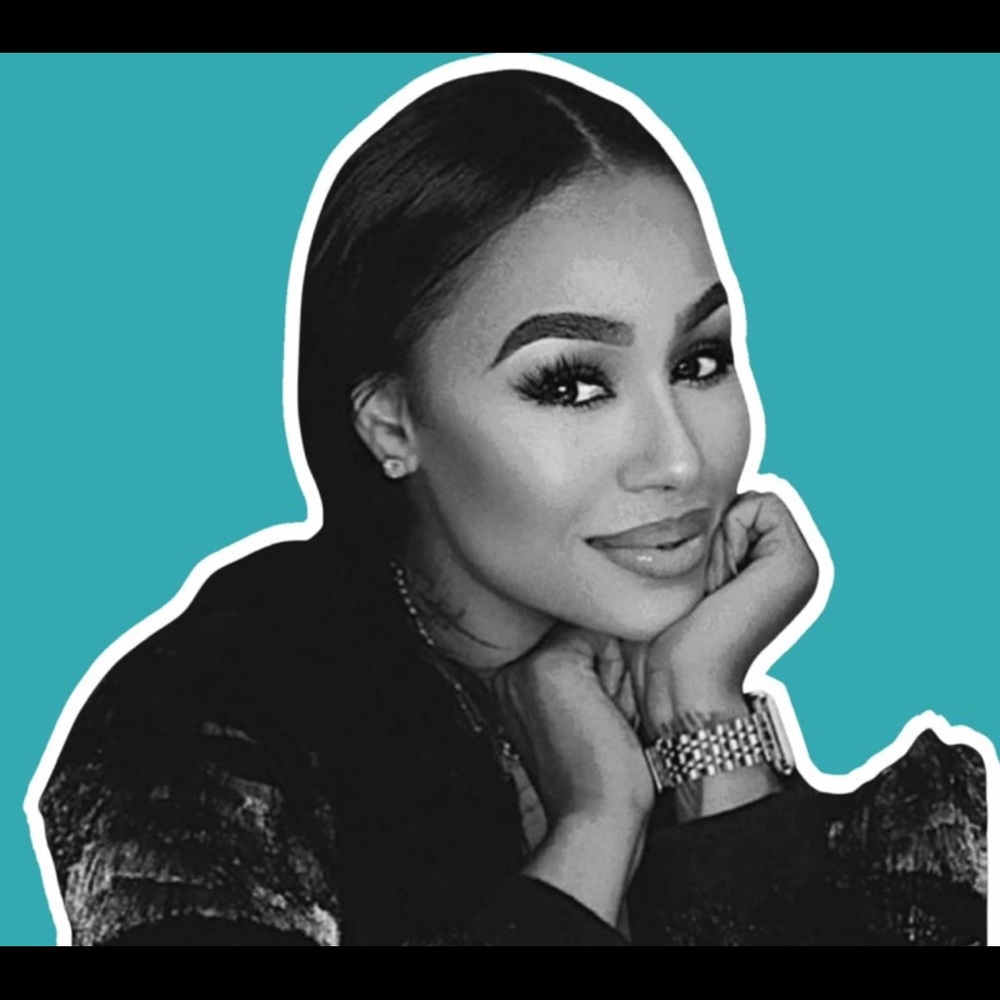 Meet your Posher, Micole